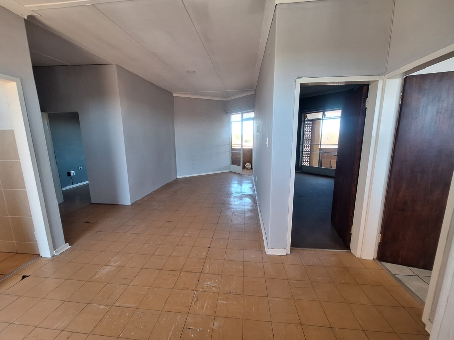 2 Bedroom Property for Sale in Potchefstroom North West